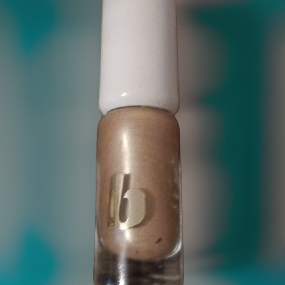 NEW Beautycounter Lid Glow Cream Shadow - Aura